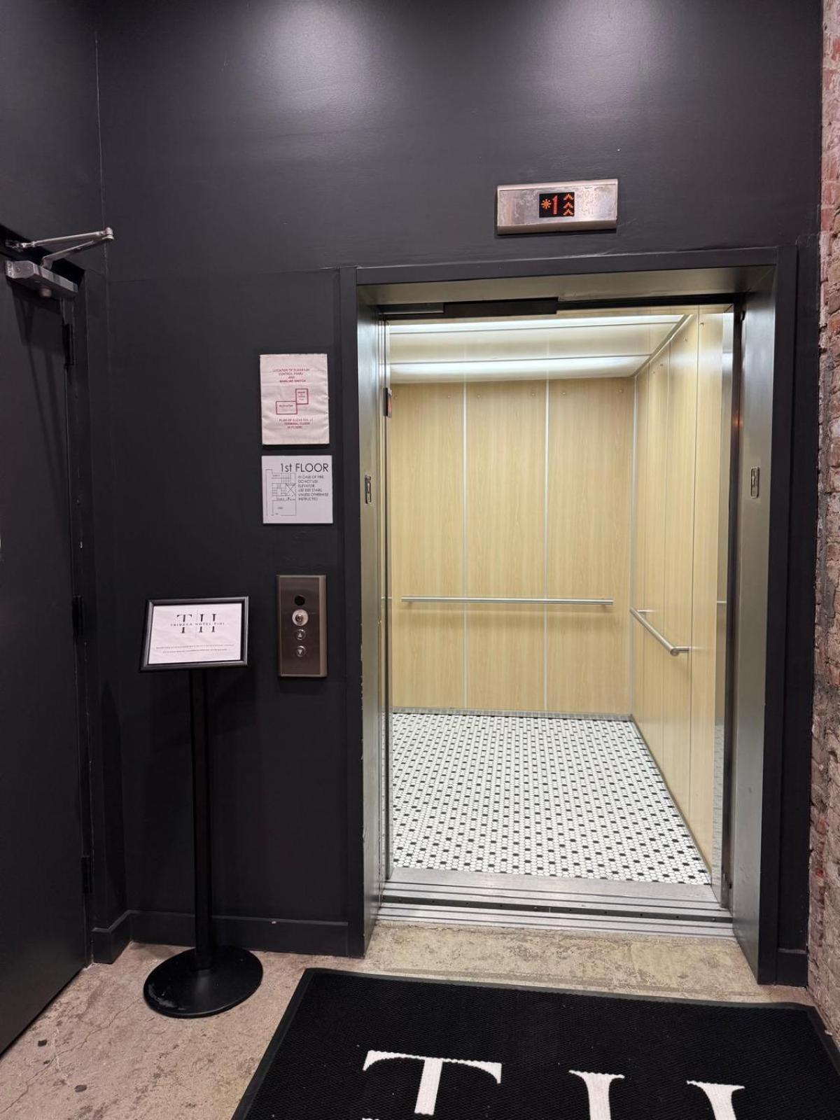 Tribeca Hotel Fidi Нью-Йорк Екстер'єр фото